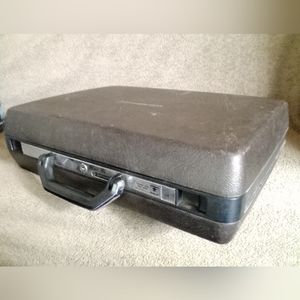 Vintage Mid-Century Hardshell Briefcase by Samsonite - Samsonite Broker model